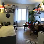 Charming Apartment In Paris